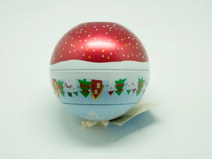 Round Ball Tin With Silk Strap